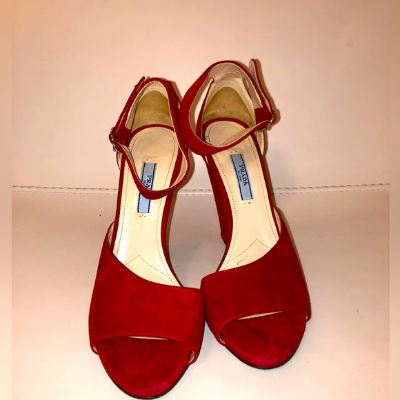 Prada red suede open toe heels size 38.5 - Picture 2 of 7